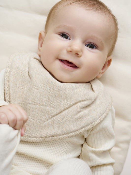 Beige dregglis, bib till baby. Dreggel scarves sand färgad till bebis flicka och pojke. Unisex scarf från
Pippi - Bandana Bib - Absorbent
1402