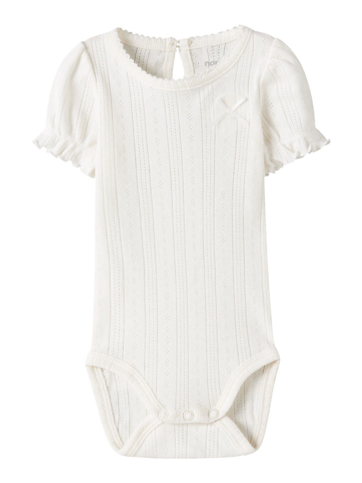 Söt kortärmad baby body till nyfödd bebis flicka. Vit bebis body med puffärmar och rosett till flicka. Ekologiska baby kläder till flicka från Name it.
NBFHAPPY SS BODY
13242898
