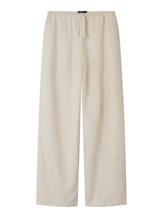 Beige linnebyxa till flicka. Tjej byxor i lin från LMTD. Linnebyxor till ungdom tjej.
NLFFINEN LW WIDE PANT NOOS
13243063