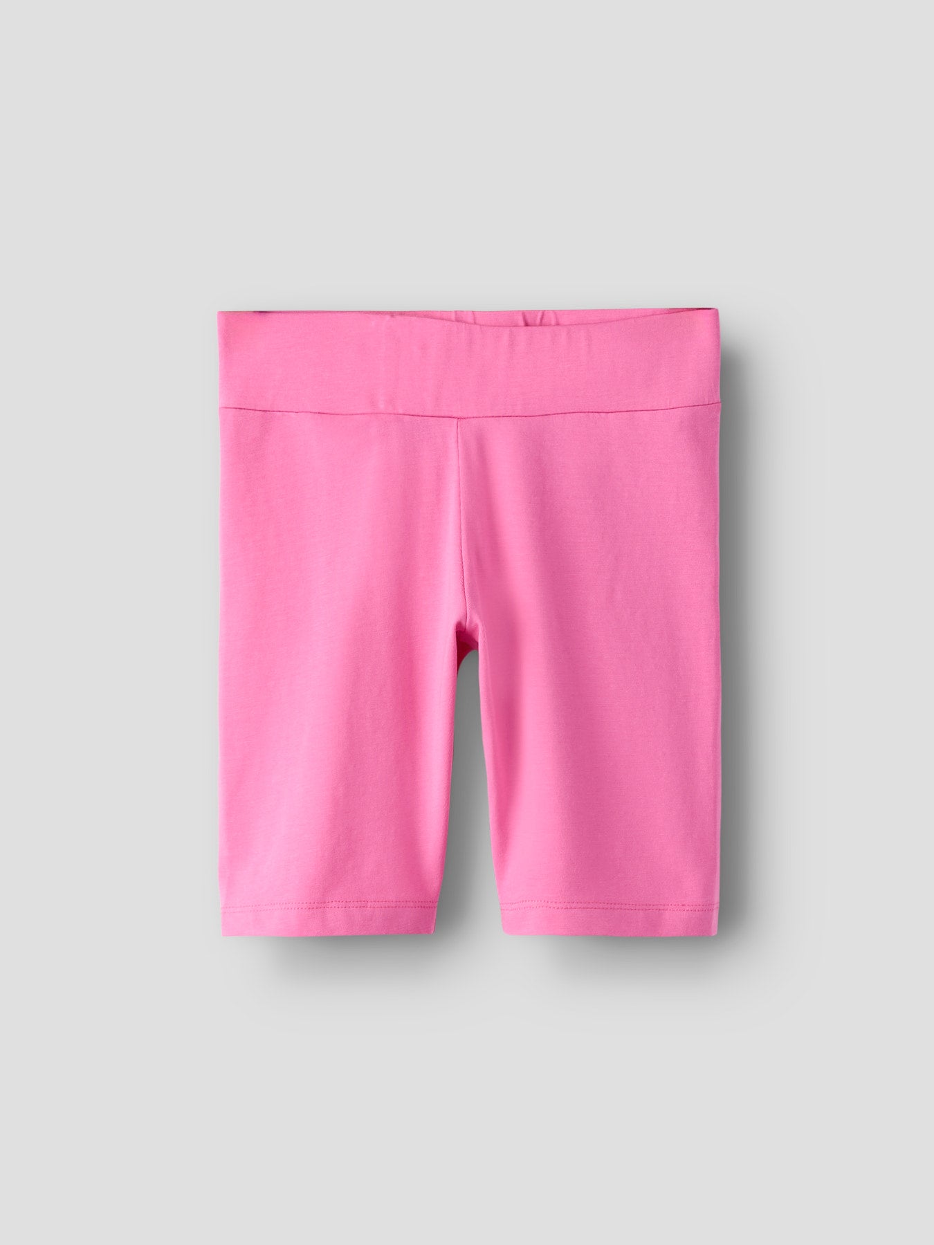 Rosa cykelbyxor med bred resår i midjan.
Biker shorts till flicka och tjej, barn och ungdom i ekologisk bomull från Name it.
NKFFAHIROZ BIKER LEGGING
13254497