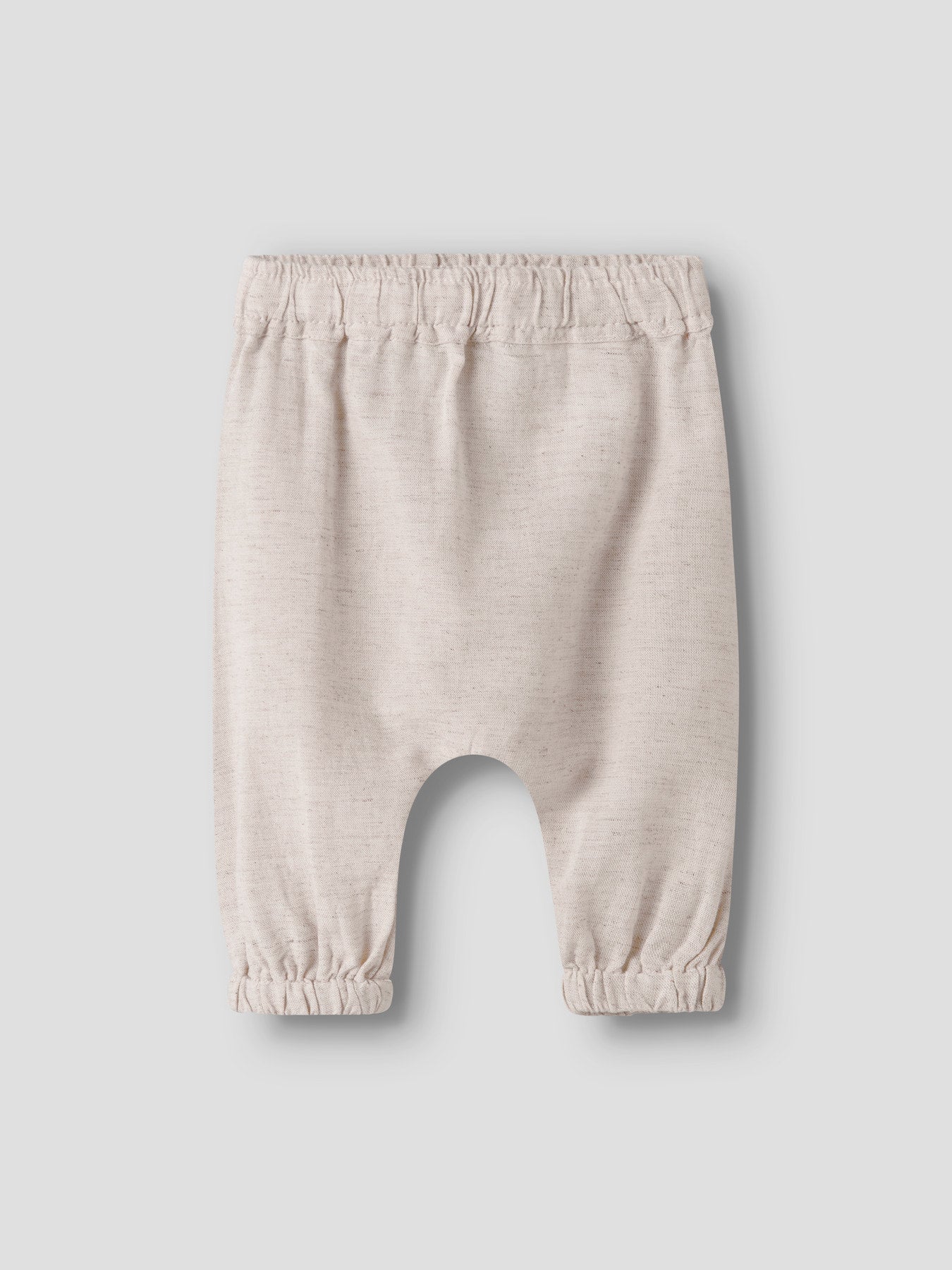 Beige linne byxa till baby pojke. Bebis byxor i mjuk skön lin till bebis pojke från Name it.
NBMFAHER PANT FF
13254559