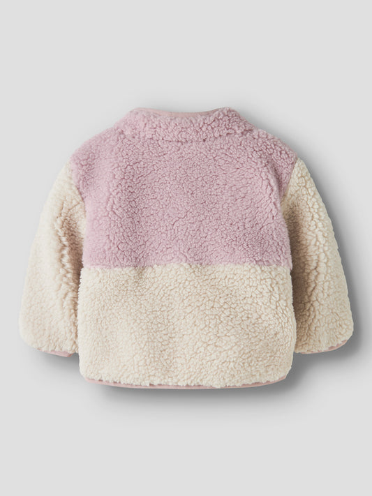 Name It Macey teddyjacka Violet Ice bakifrån – rosa creme för baby flicka