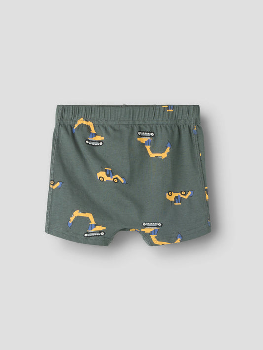 3-pack boxerkalsonger för pojke från name it med grävmaskinsmönster samt marinblå och grå boxerkalsonger i mjuk ekologisk bomull med stretch.