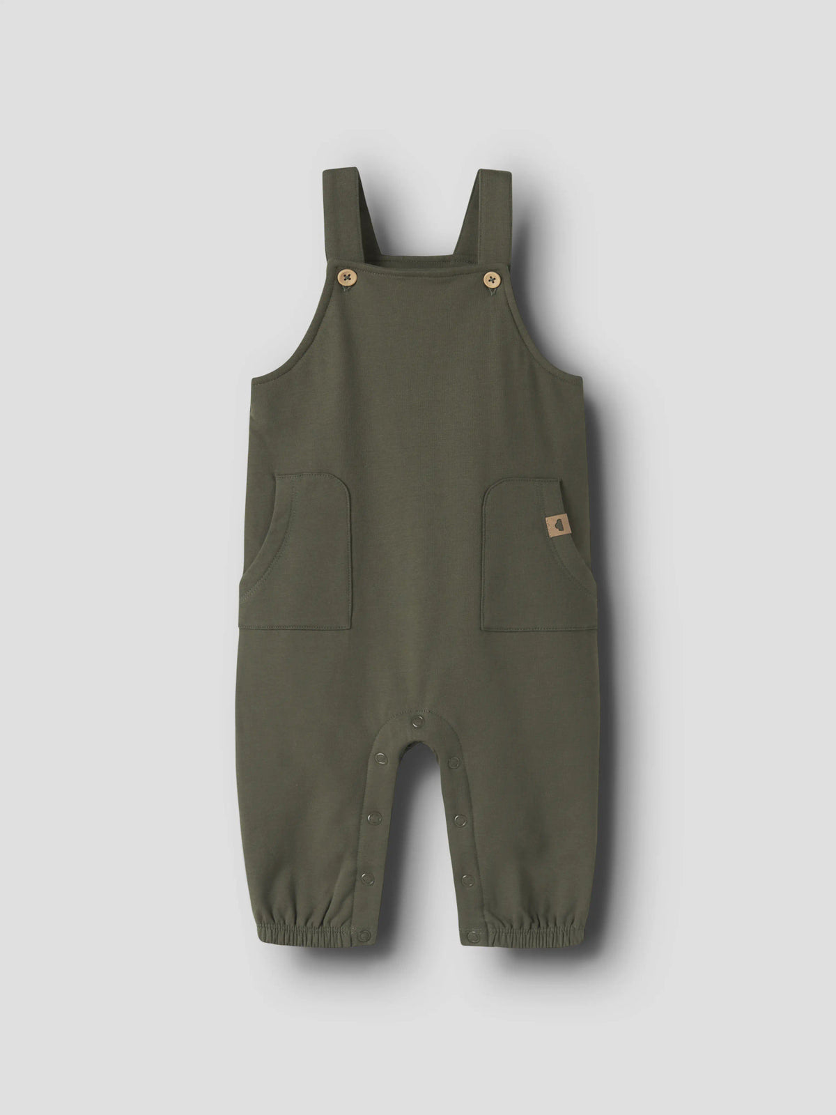 Name It Neil grön babyoverall Olive Night med hängslen och fickor för pojke baby
