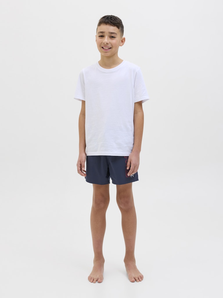Blå badshorts till ungdom kille. Badkläder från Jack&Jones junior.
JPSTMAUI JJSWIM DOUBLE LOGO AKM SN JNR
12273841