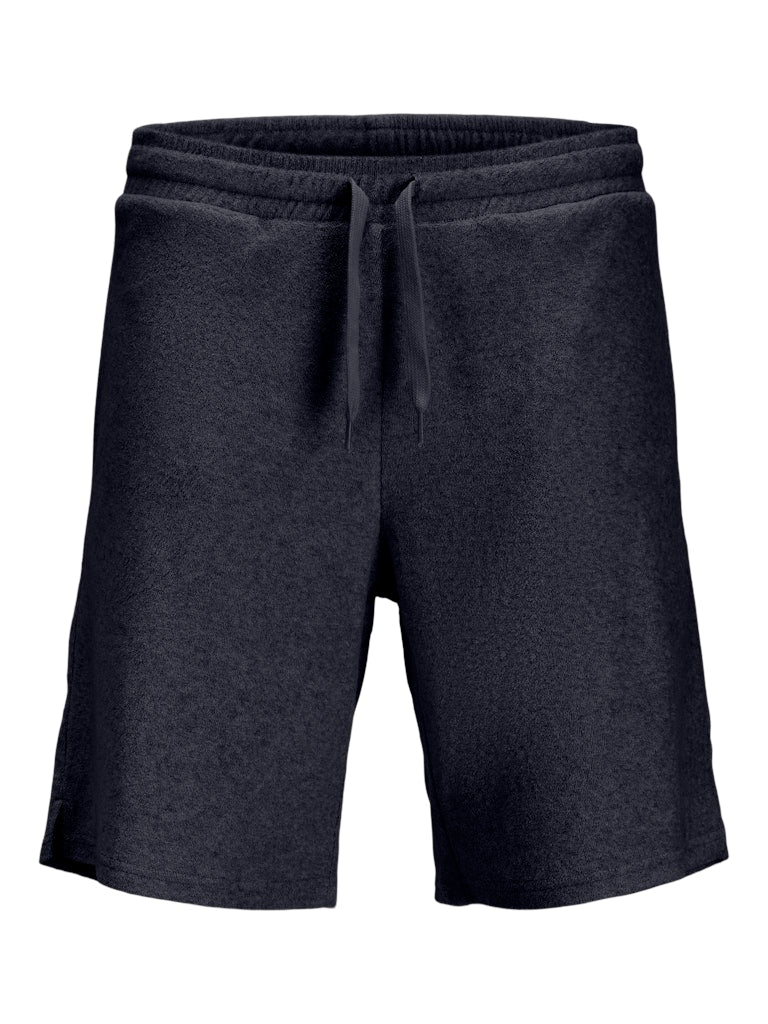 Mörkblå ungdoms shorts till kille. Frotté shorts, ungdomskläder från Jack and Jones.
JPSTJAIDEN RILEY TERRY SWEAT SHORT JNR
12283720