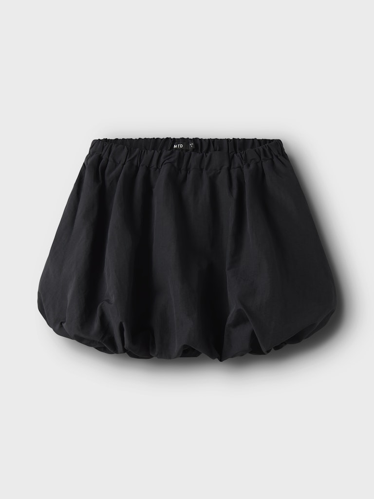 Svart ballong kjol till ungdom tjej. Trendig snygg kort kjol från LMTD.
NLFRIBAL SHORT BALLOON SKIRT
13249855