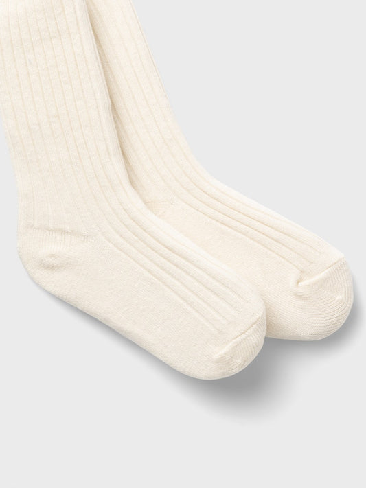 Vit ribbad barn strumpbyxa till flicka och pojke. Vita pantyhose, ekologiska barnkläder från Lil 'Atelier.
NMNILSO PANTYHOSE LIL NOOS
13235934
