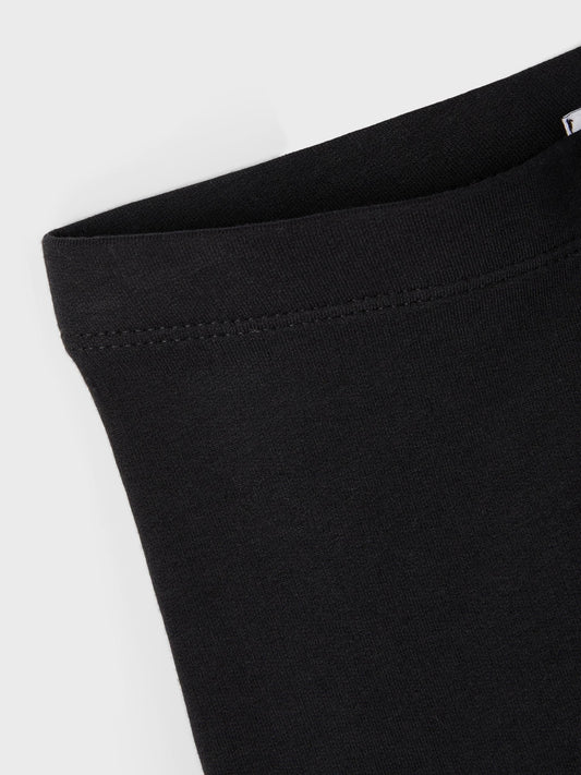 Svart sweat leggings till flicka. Tjej legging, varma sköna i sweatshirt.
13195885
NKFDAVINA SOLID SWE LEGGING BRU N NOOS