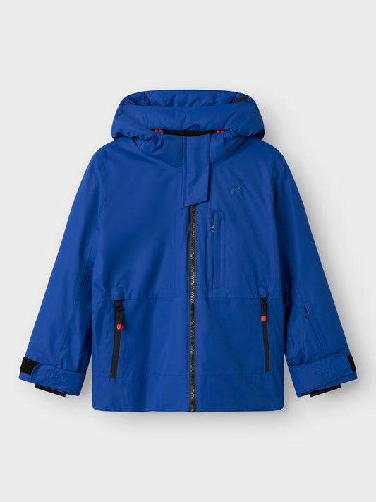 Teknisk och snygg – Skid jacka till kille och tjej från Name it.
Blå vinter jacka som håller din pojke och flicka varm och skön kalla dagar för en aktiv och äventyrlig barn och ungdom.
NKNSLOPE10 JACKET SKI EDITION FO NOOS
13233441