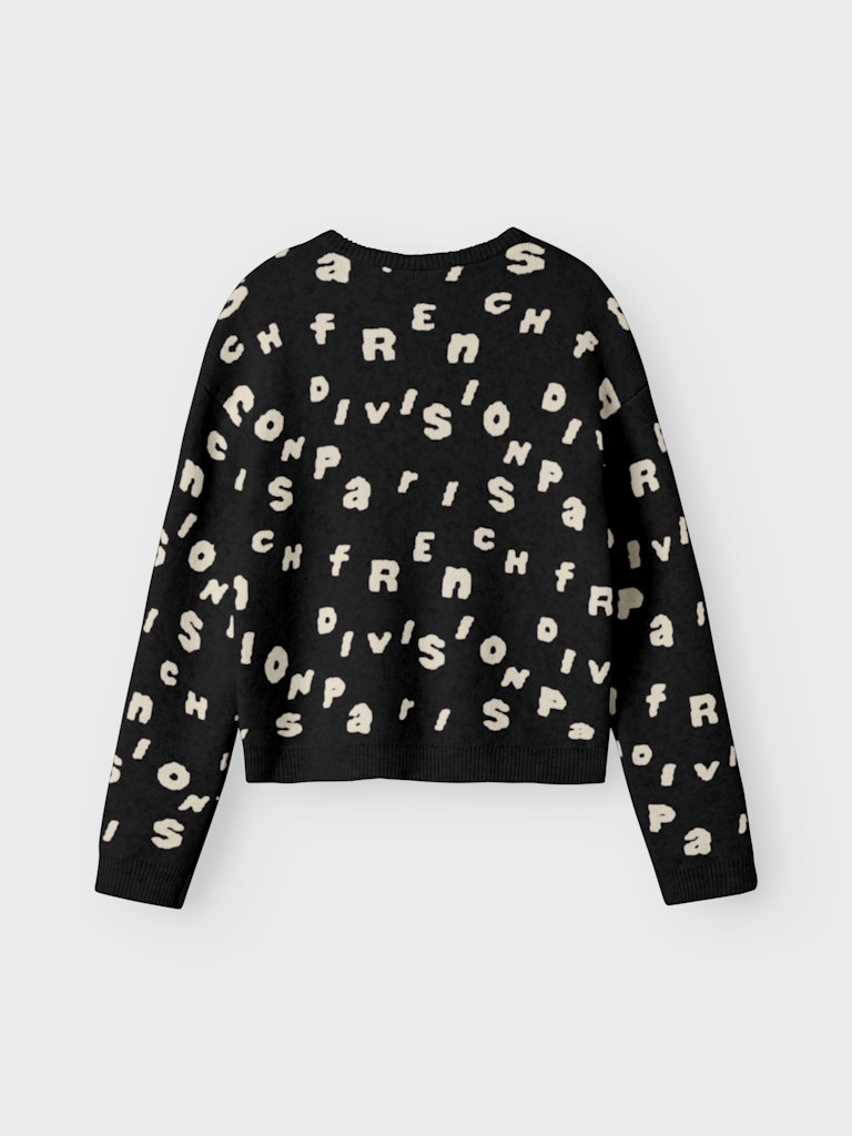 Svart tröja med vit text, stickad tröja i återvunnet material till flicka, tjej.
NKFOLINE LS KNIT BF
13247280