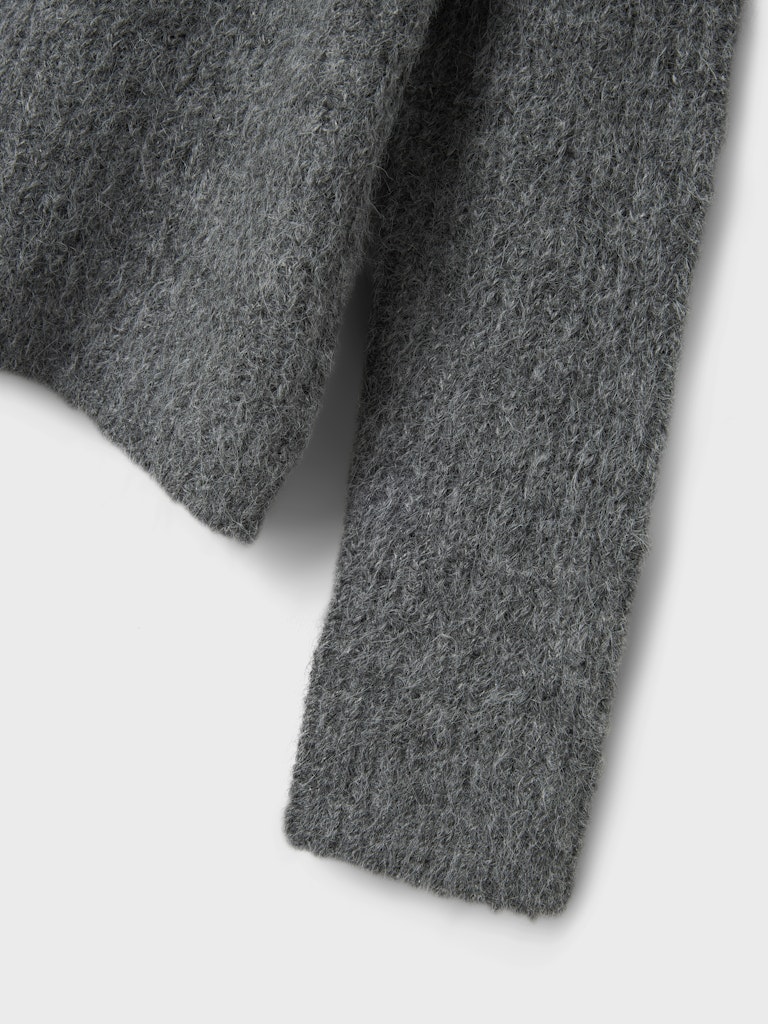 Grå stickad tröja med stor krage till ungdom tjej. Barn tröja till flicka, grov stickad från LMTD
NLFNULO LS SHORT FOLD DOWN KNIT
13247859