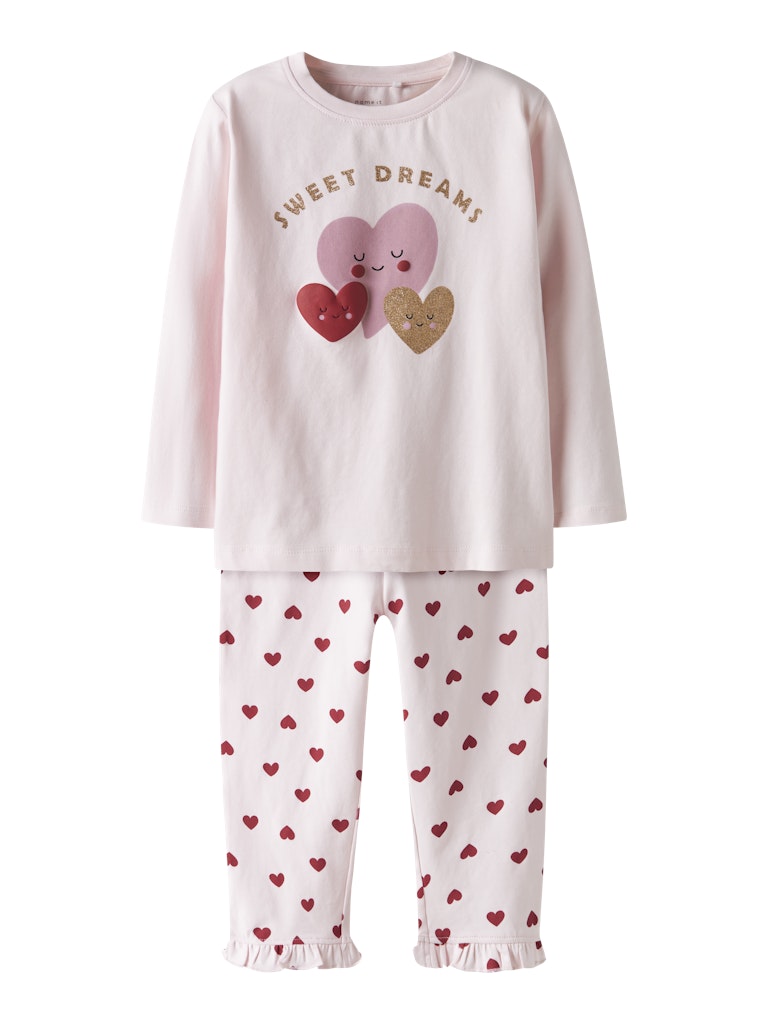 Söt hjärtan pyjamas till liten flicka. Mönstrad rosa pyjamas från Nameit i ekologisk bomull.
NMFRAGNA NIGHT SET BOX
13249385