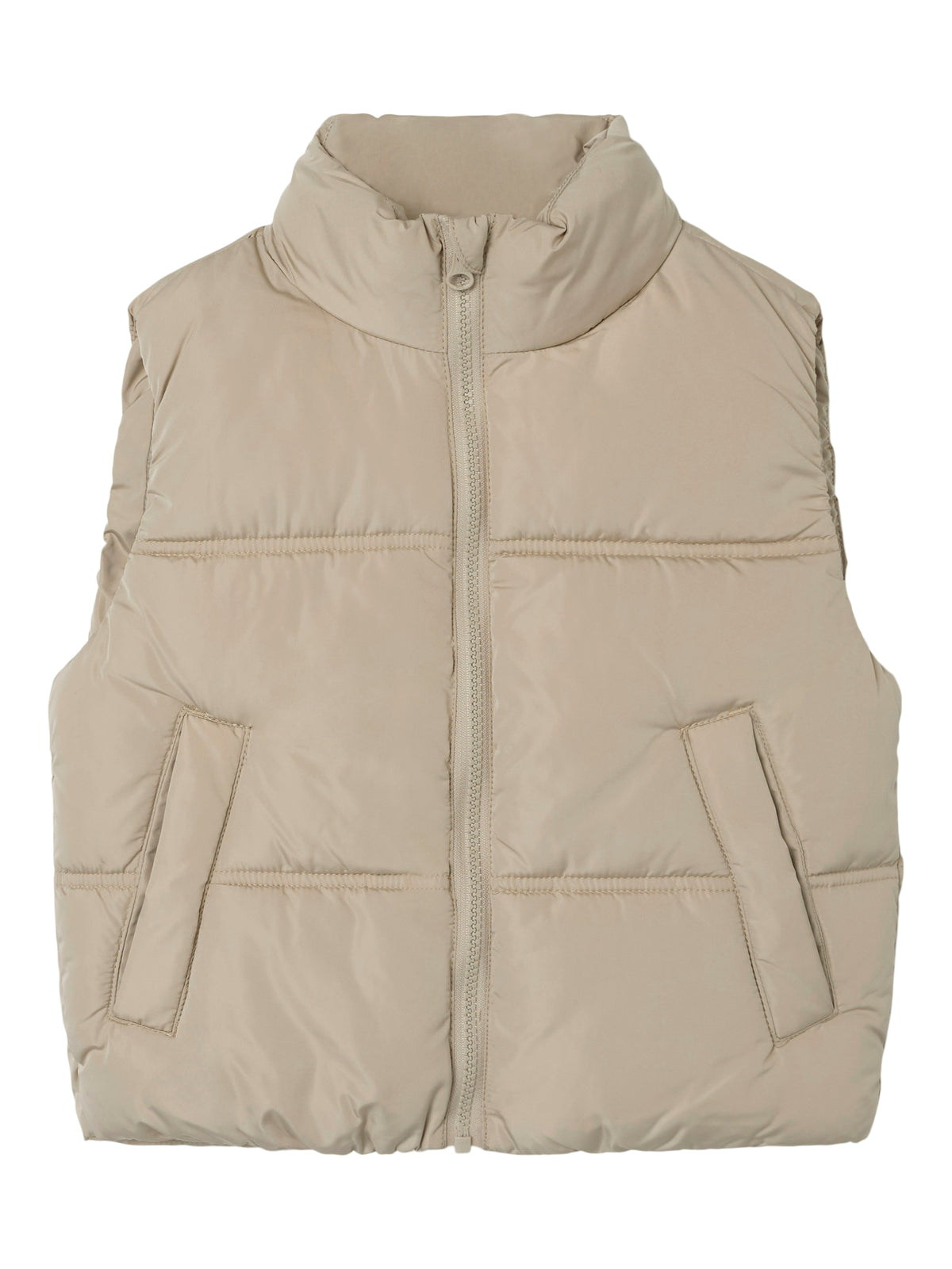 Snygg beige väst till tjej. Täckväst till flicka i återvunnen polyester från Name it.
NKFMAKET VEST NOOS
13237547