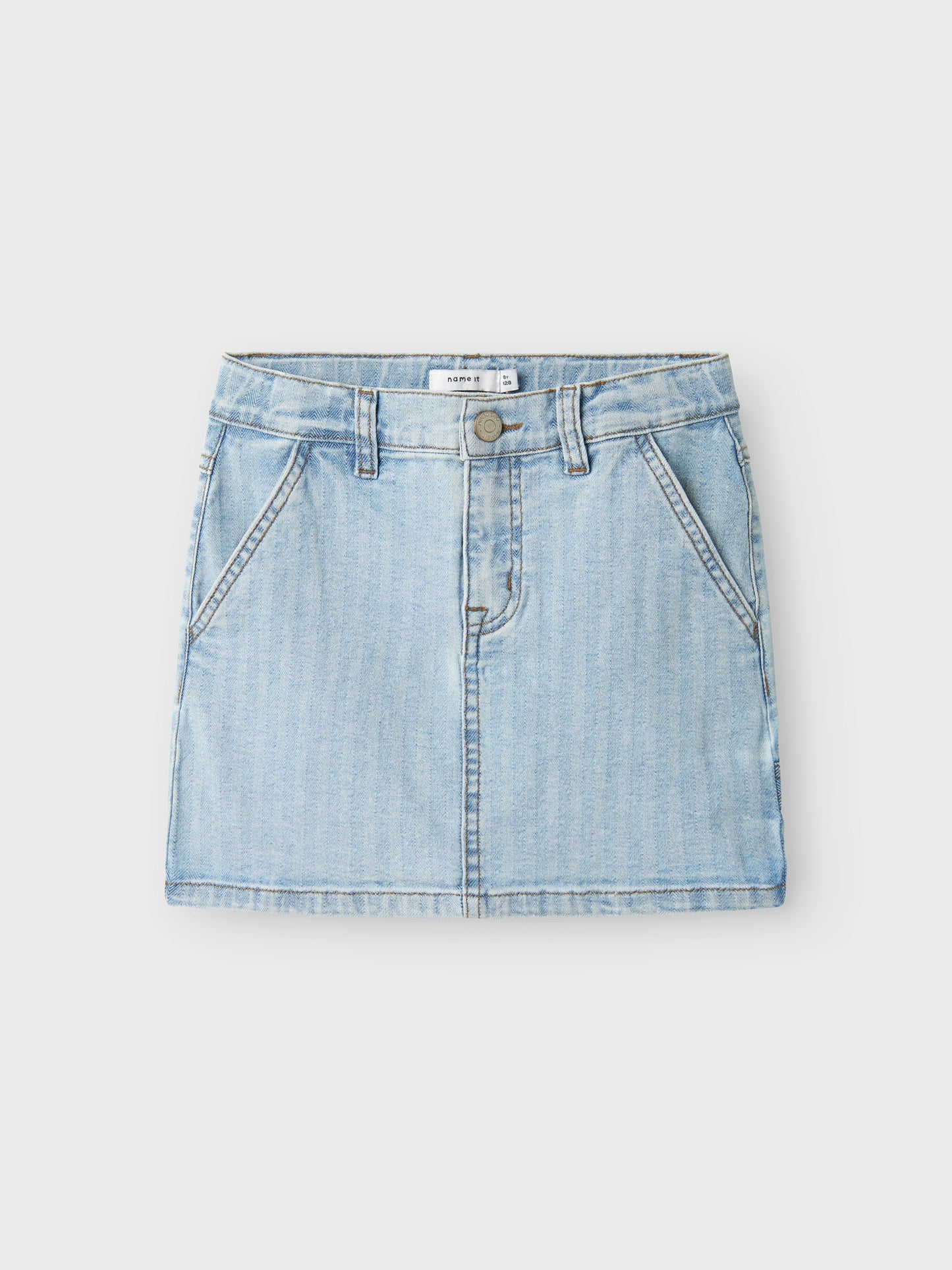 Ljus blå jeans kjol till tjej, flicka. Ungdomskläder och barn kläder från Name it.
NKFAMELIA SHORT CAR DNM SKIRT 2588-NS D
13239974