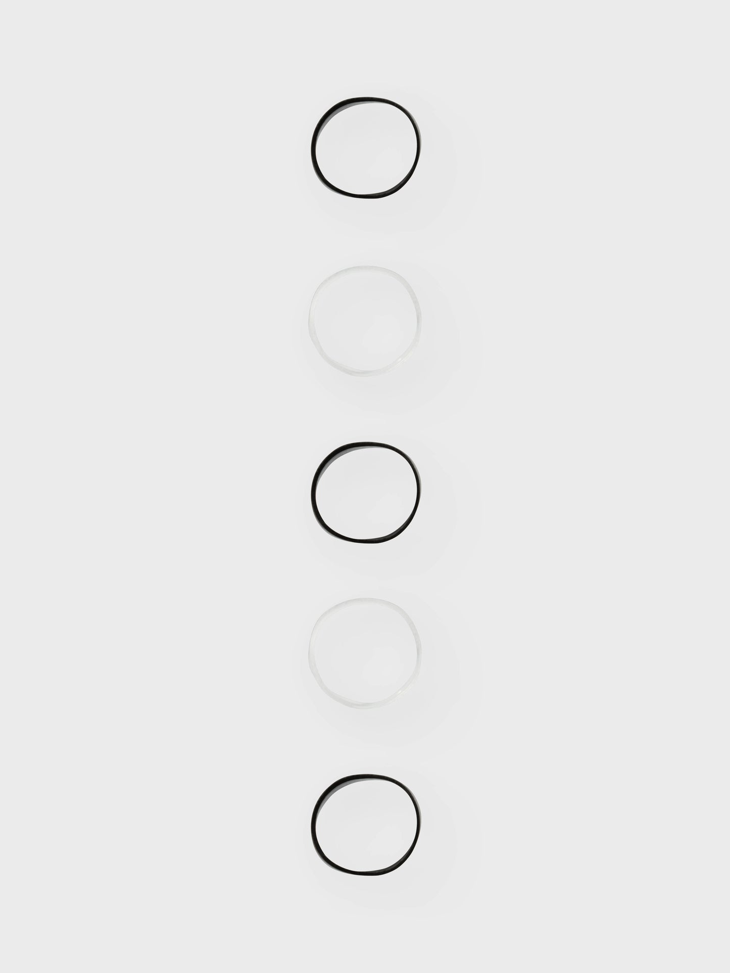 Små hårsnoddar, gummisnoddar 120-pack. Svart och genomskinliga.
13227094
NKFACC-TANA 120P RUBBER HAIRELASTIC