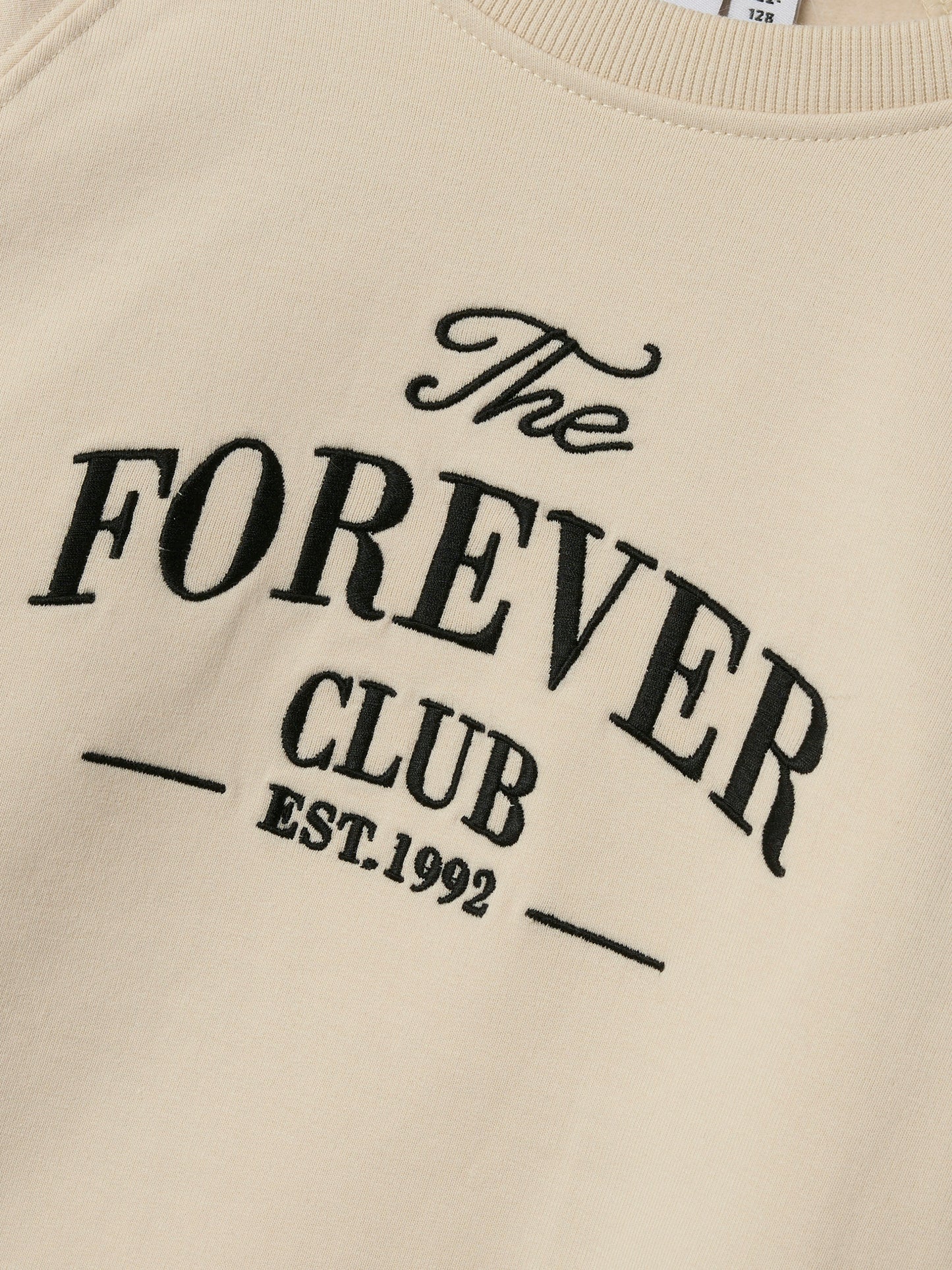 Beige enfärgad ekologisk tröja med print till tjej, ungdom.
Ekologiska barnkläder från Name it. Sweatshirt till flicka.
NKFTOMAK LS SWEAT BRU
13238920