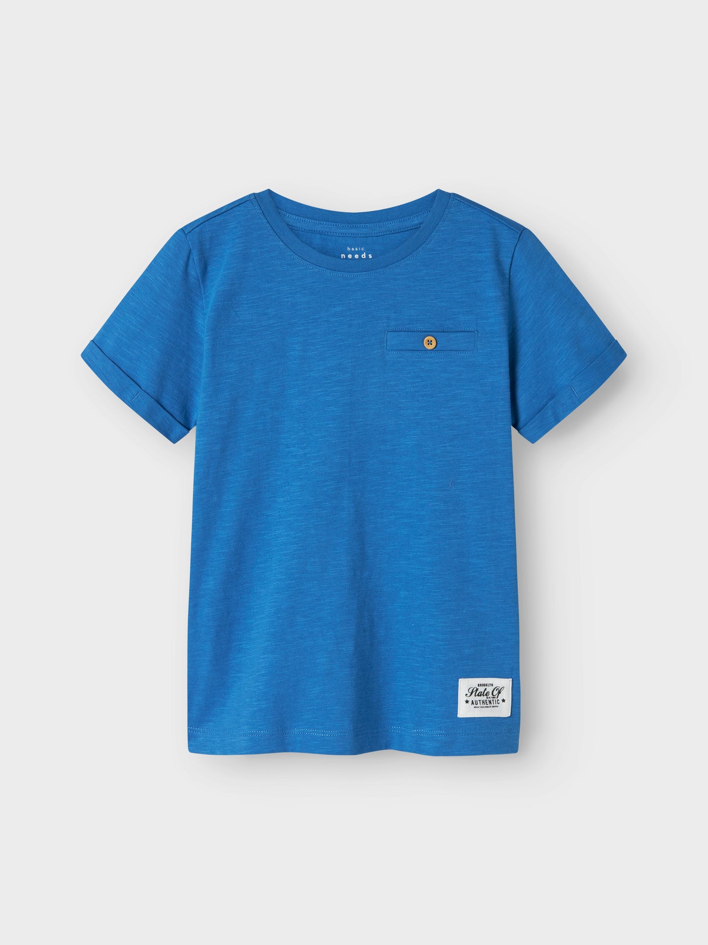 Blå enfärgad t-shirt till kille. Kortärmad tröja från Name it till pojke
NKMVINCENT SS TOP F NOOS
13201047