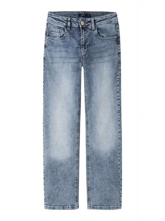 Snygg ljus blå rak jeans till pojke. Jeans straight fit till ungdom kille från LMTD.
NLMBLIX DNM R STRAIGHT PANT
13252333