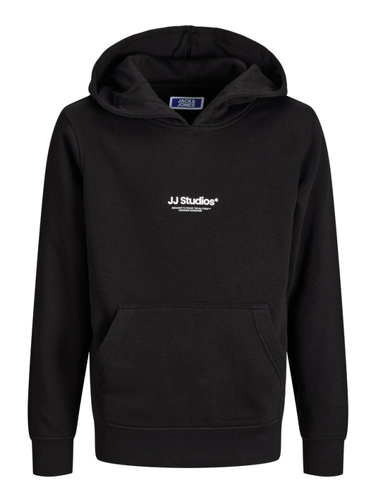 Snygg svart luvtröja till pojke från Jack and Jones. Hoodie till ungdom kille, stor  kängeruficka, ekologisk bomull.
JJESOHO SWEAT HOOD NOOS JNR
12279109