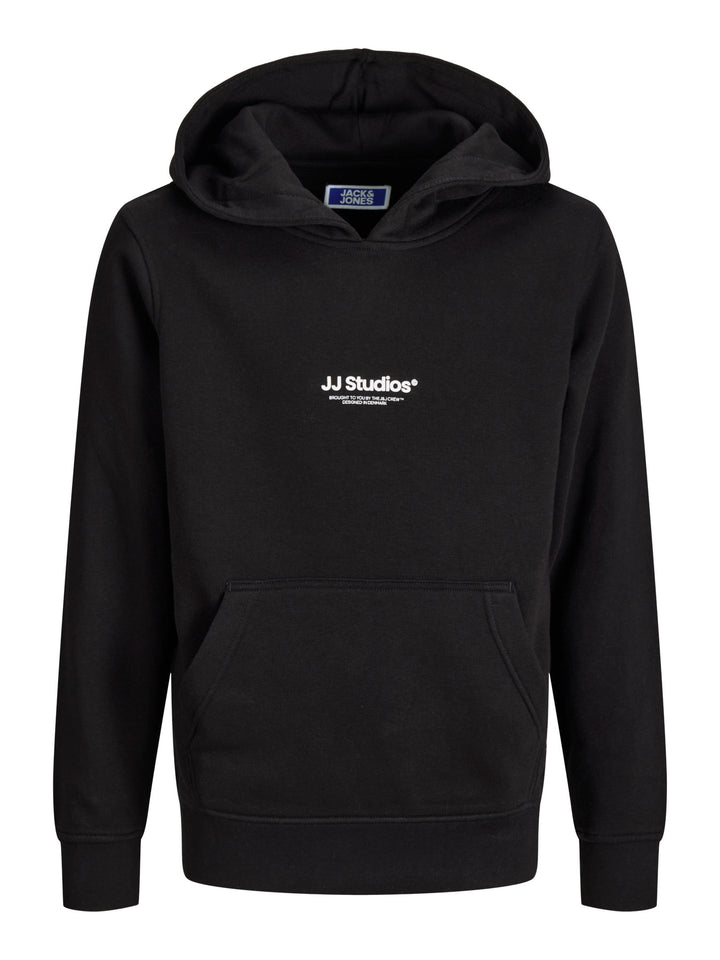 Snygg svart luvtröja till pojke från Jack and Jones. Hoodie till ungdom kille, stor  kängeruficka, ekologisk bomull.
JJESOHO SWEAT HOOD NOOS JNR
12279109
