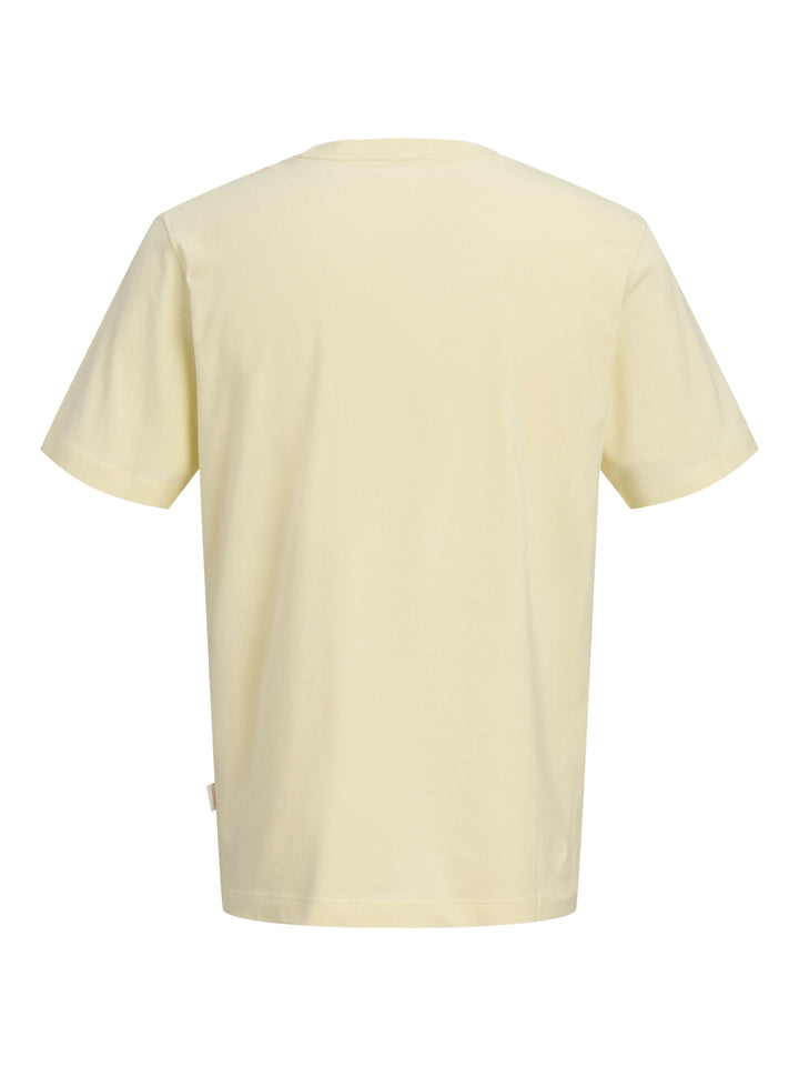 Ljus gul kortärmad t-shirt med dödskalle tryck till ungdom kille. T-shirt med pirat döskalle till pojke. Barn och ungdoms kläder i ekologisk bomull från Jack & Jones.
JORCASSIS SKULL TEE SS CREW NECK JNR
12297181