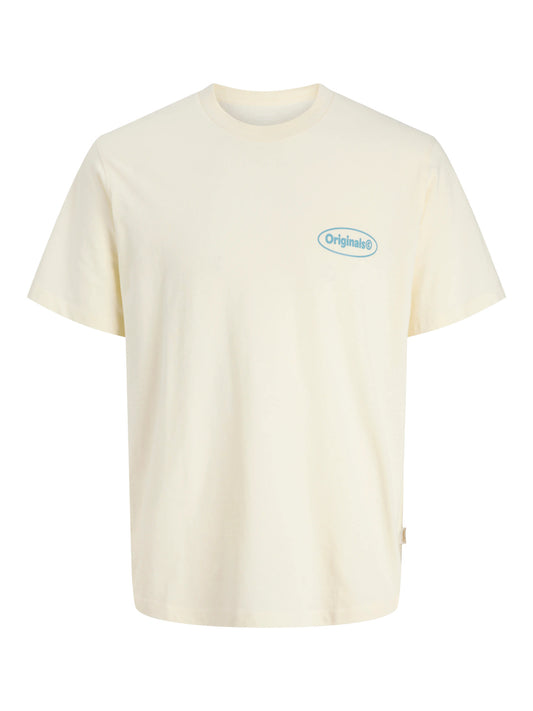 Vit t-shirt till ungdom kille med backprint lemon citron från Jack and Jones. 
JORRIVIERA VINTAGE POSTER BACK TEE JNR
12297242