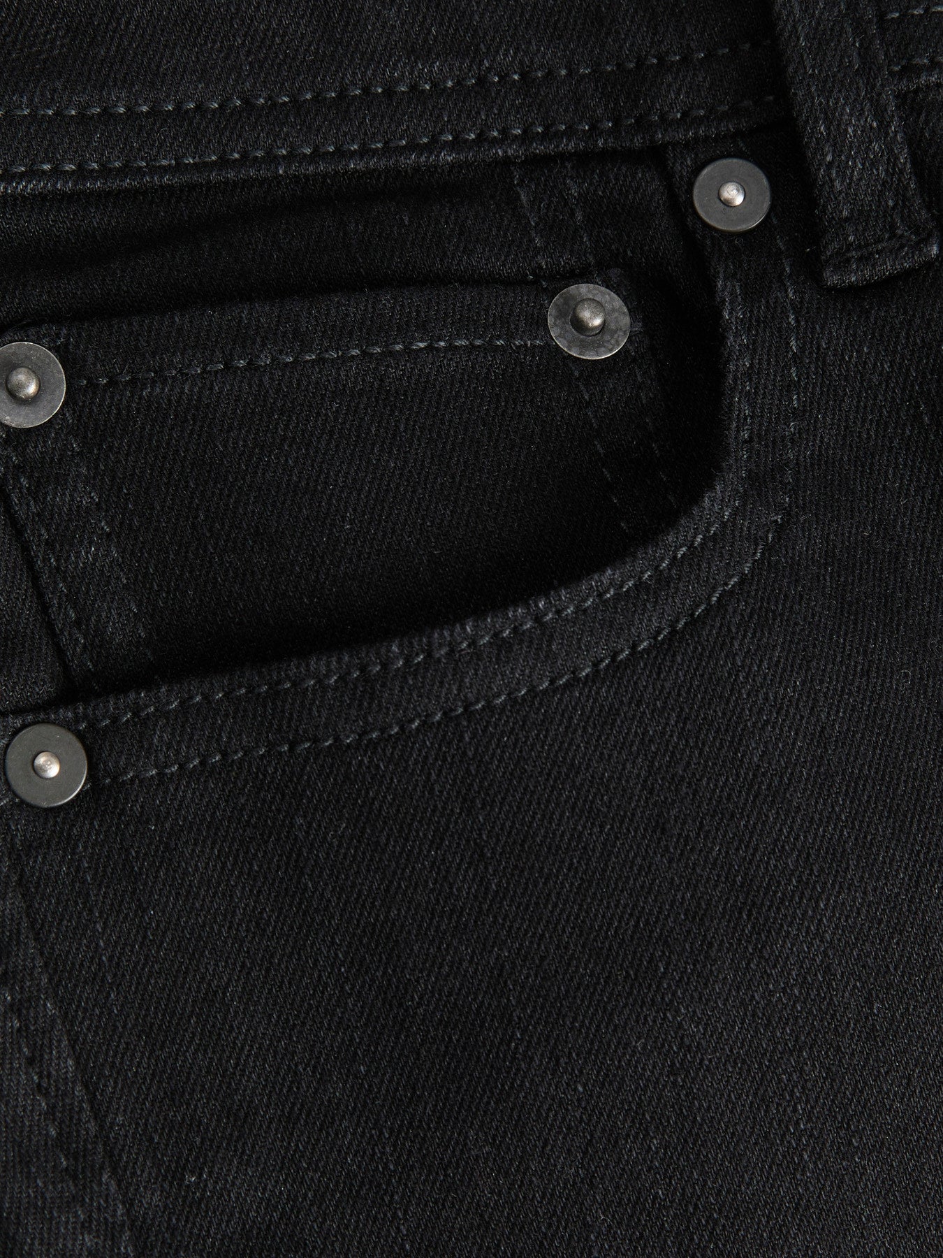 Jack & Jones Junior svarta slim jeans för pojke i mjuk stretchig denim med fem fickor och modern passform