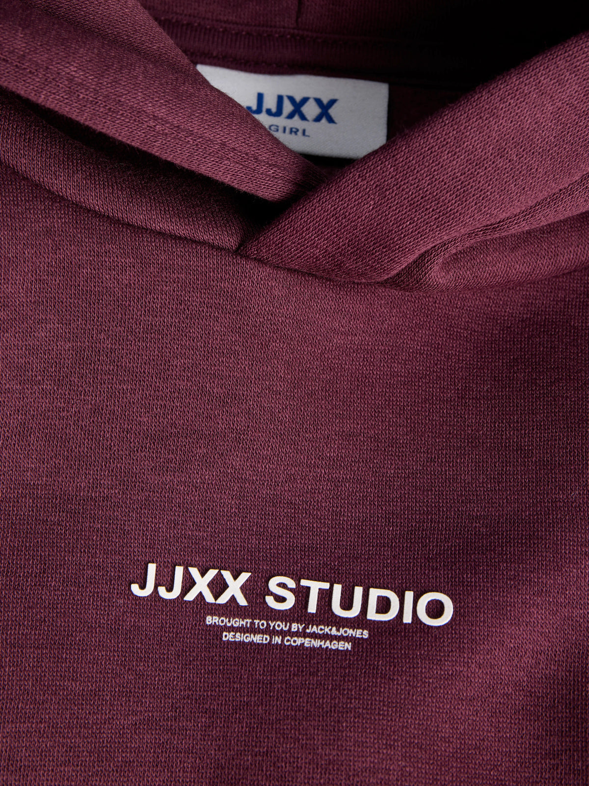 JJXX vinröd oversized hoodie för ungdomstjej med huva, känguruficka och mjuk sweatkvalitet