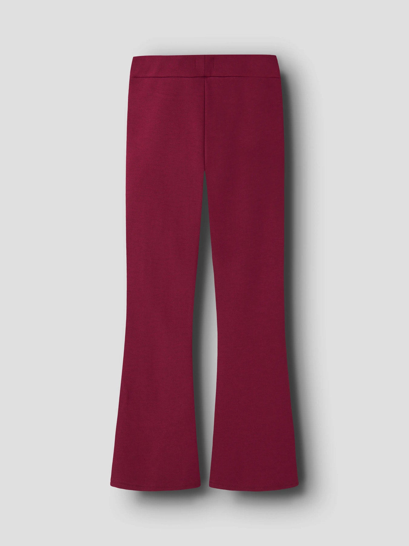 Röd bootcut byxa till flicka. Mjuka, sköna, svarta utsvängda byxor till tjej. Jazzbyxa
13177337 
NKFFRIKKALI BOOTCUT PANT NOOS