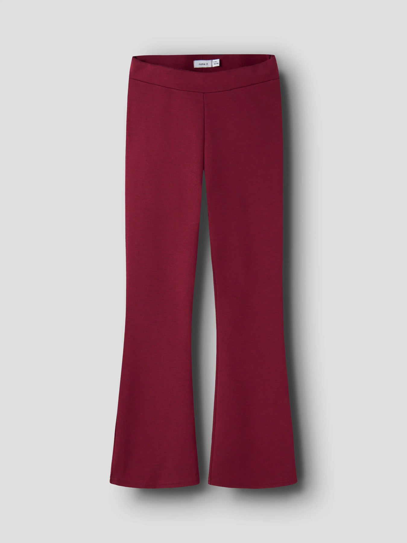 Röd bootcut byxa till flicka. Mjuka, sköna, svarta utsvängda byxor till tjej. Jazzbyxa
13177337 
NKFFRIKKALI BOOTCUT PANT NOOS