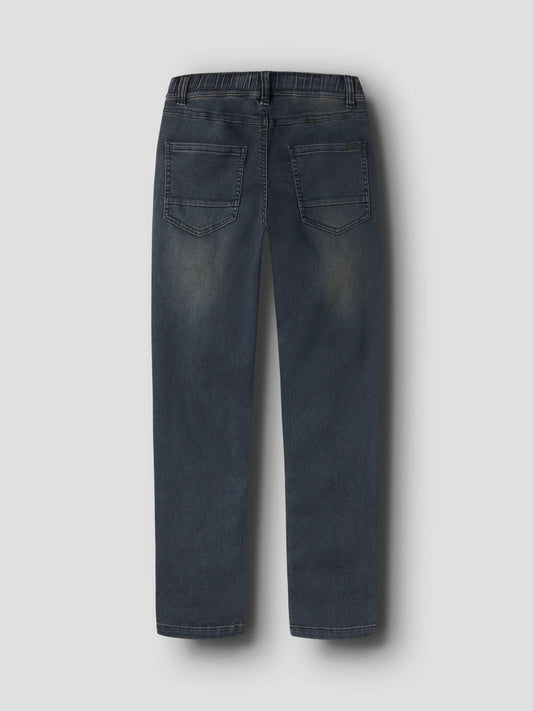 Name It mörkblå slim sweatjeans för pojke med reglerbar resår i midjan och mjuk stretchig denimkvalitet