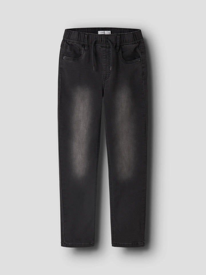 Name It Ryan svarta slim fit joggerjeans pojke kids Black Denim med elastisk midja och dragsko