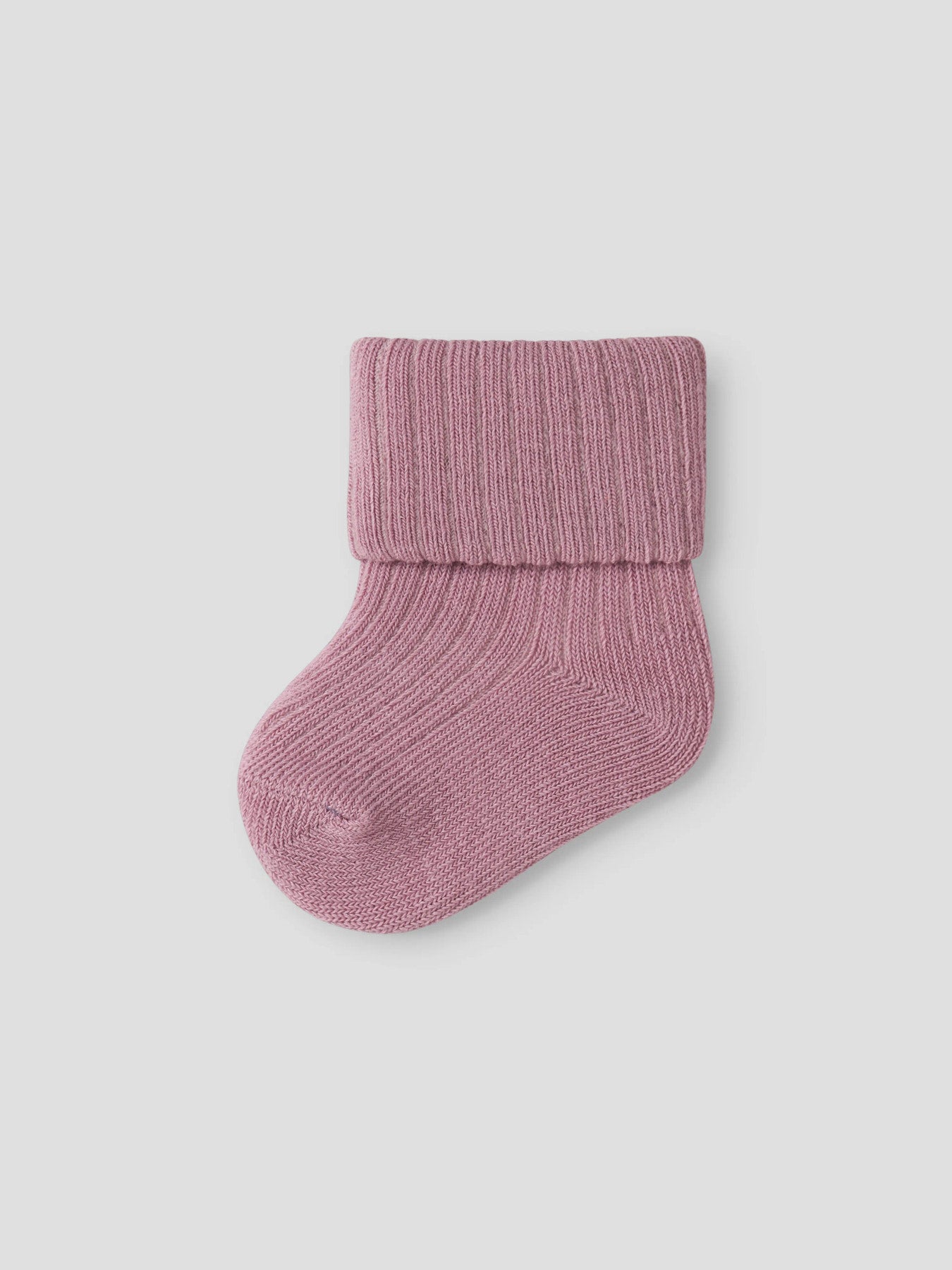 Gammel rosa baby strumpor till flicka. Bebis strumpor till nyfödd baby flicka från Name it.
NBFNOBBA SOCK
13207439