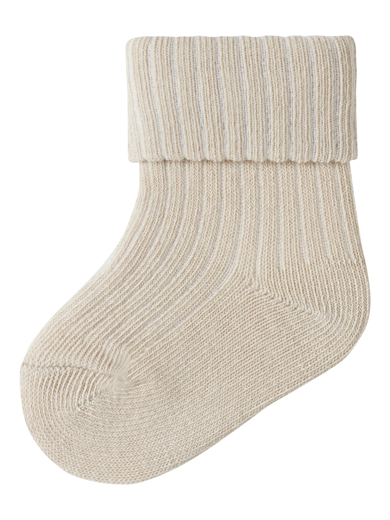 Ljus beige vita baby strumpor till flicka. Bebis strumpor till nyfödd baby flicka från Name it.
NBFNOBBA SOCK
13207439