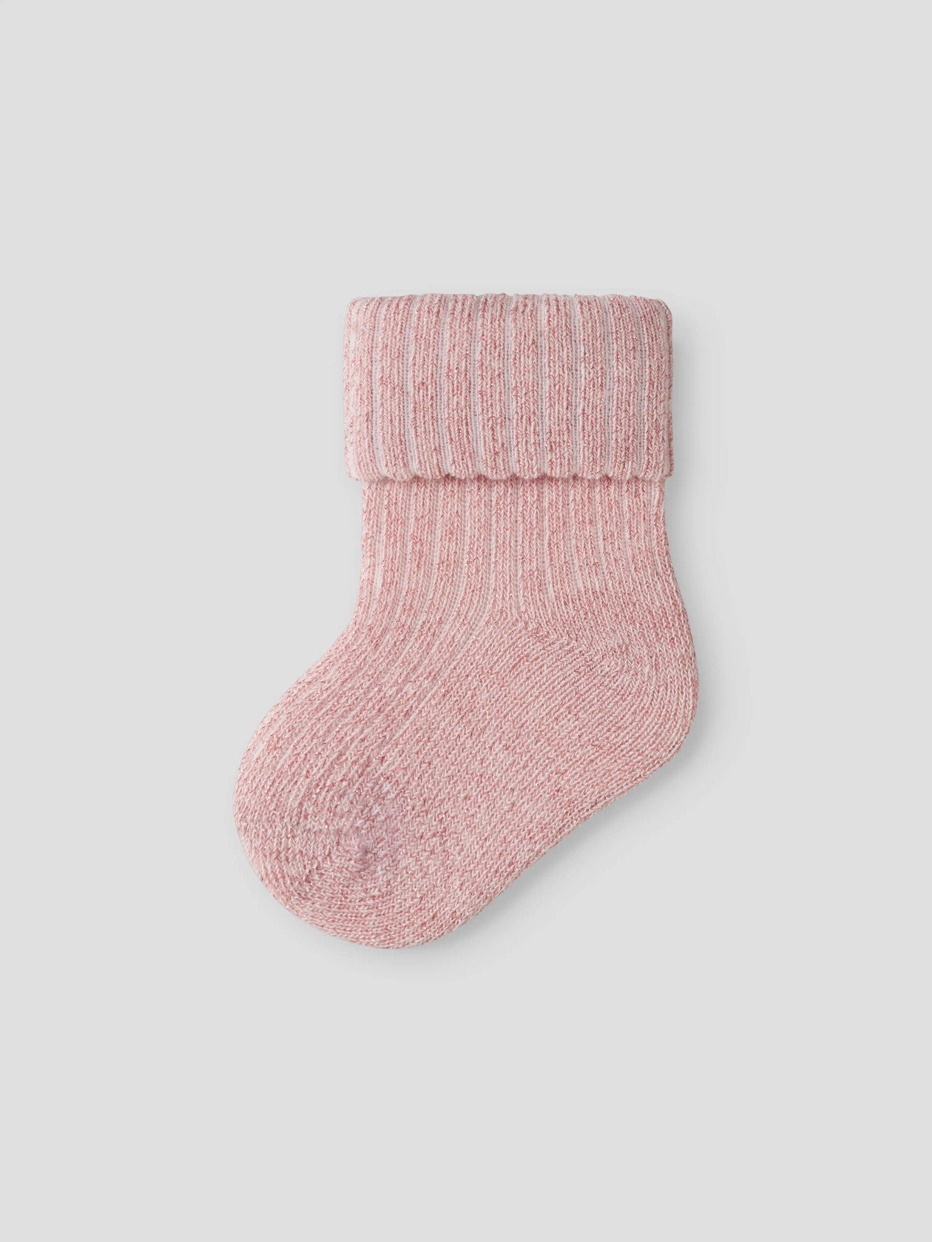 Name It Nobba ribbstickade rosa babystrumpor med glitterdetaljer för baby flicka.