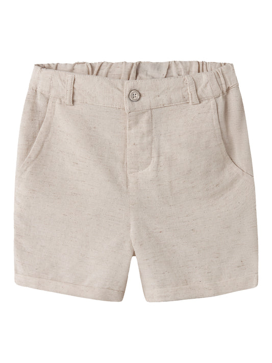 Ljus beige linneshorts till pojke. Sköna sommar shorts i lin till pojke från Name it.
NMMFAHER SHORTS
13214173