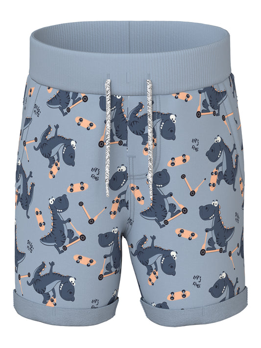 Blå mönstrad short med dinosaurier och skateboard till pojke. Sommar dino short till liten kille från Name it.
NMMVERMO AOP LONG SWE SHORTS UNB F NOOS
13215007