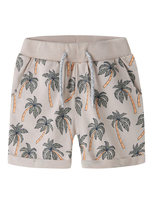 Beige mönstrad short med palmer till pojke. Sommar short till liten kille från Name it.
NMMVERMO AOP LONG SWE SHORTS UNB F NOOS
13215007