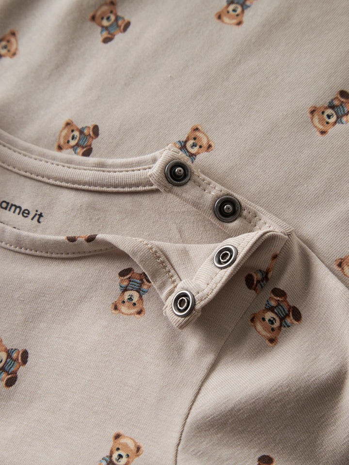 Chateau Gray: Name It Feyan långärmad babybody Chateau Gray med nallemotiv unisex – 13223001
