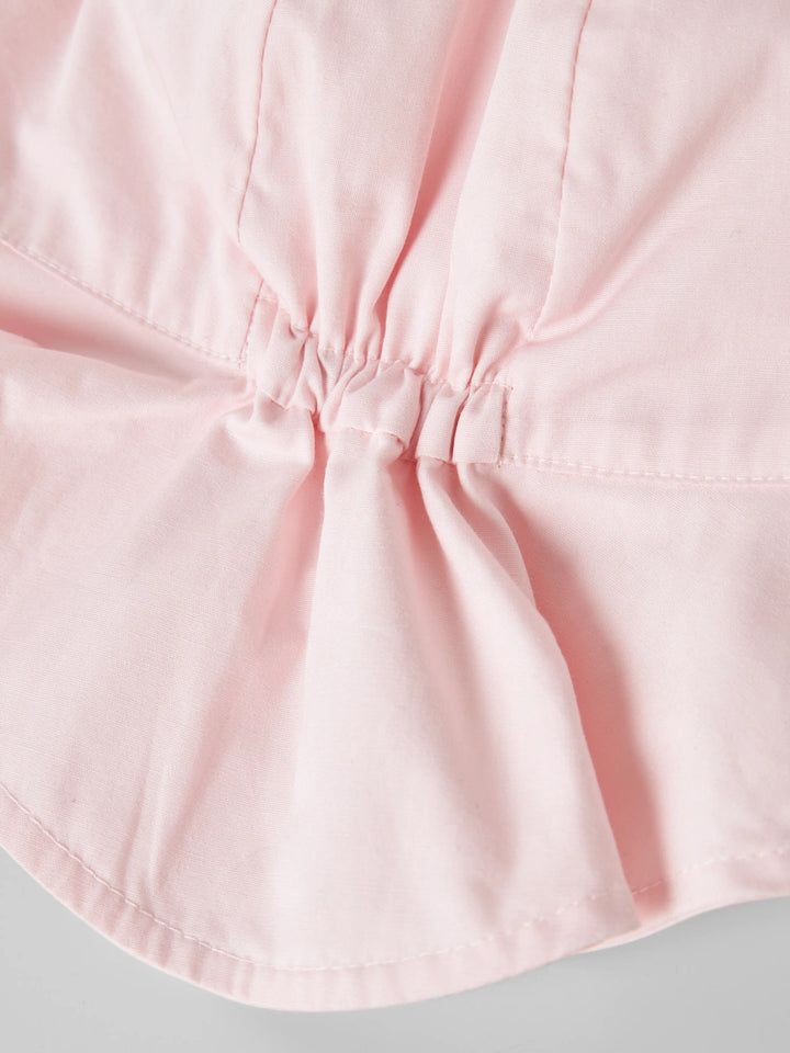 Ljus rosa solhatt till barn med band att knyta under hakan. Sol hatt rosa till flicka från Name it.
NMNZILU UV HAT
13226582