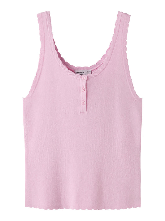 Rosa stickat linne till tjej. Ekovero linne till flicka, rosa färg. Fina detaljer och vackert, trendigt linne från Name it.
NKFFILISA KNIT STRAP TOP
13227354