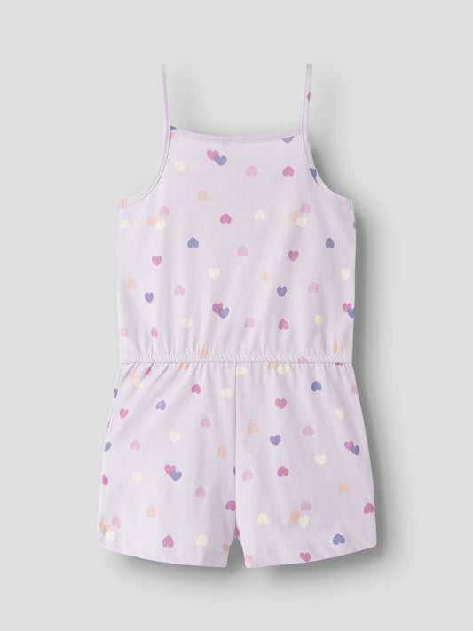 Lila jumpsuit med hjärtan i rosa och blått till flicka. Sunsuit, jumpsuit med smala axelband till flicka från Name it.
NMFVIGGA STRAP SUIT
13228171