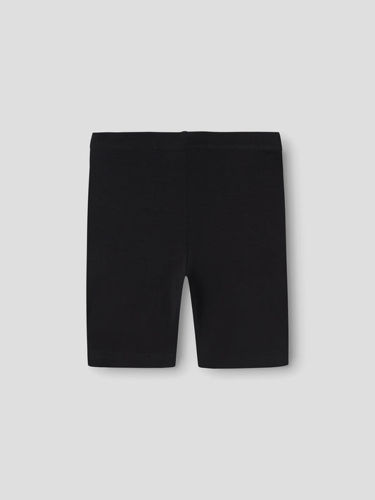 Svarta cykelbyxor till flicka. Korta biker shorts, cykelbyxa till flicka från Name it.
NKFVIVIAN SHORT LEGGING NOOS
13228199