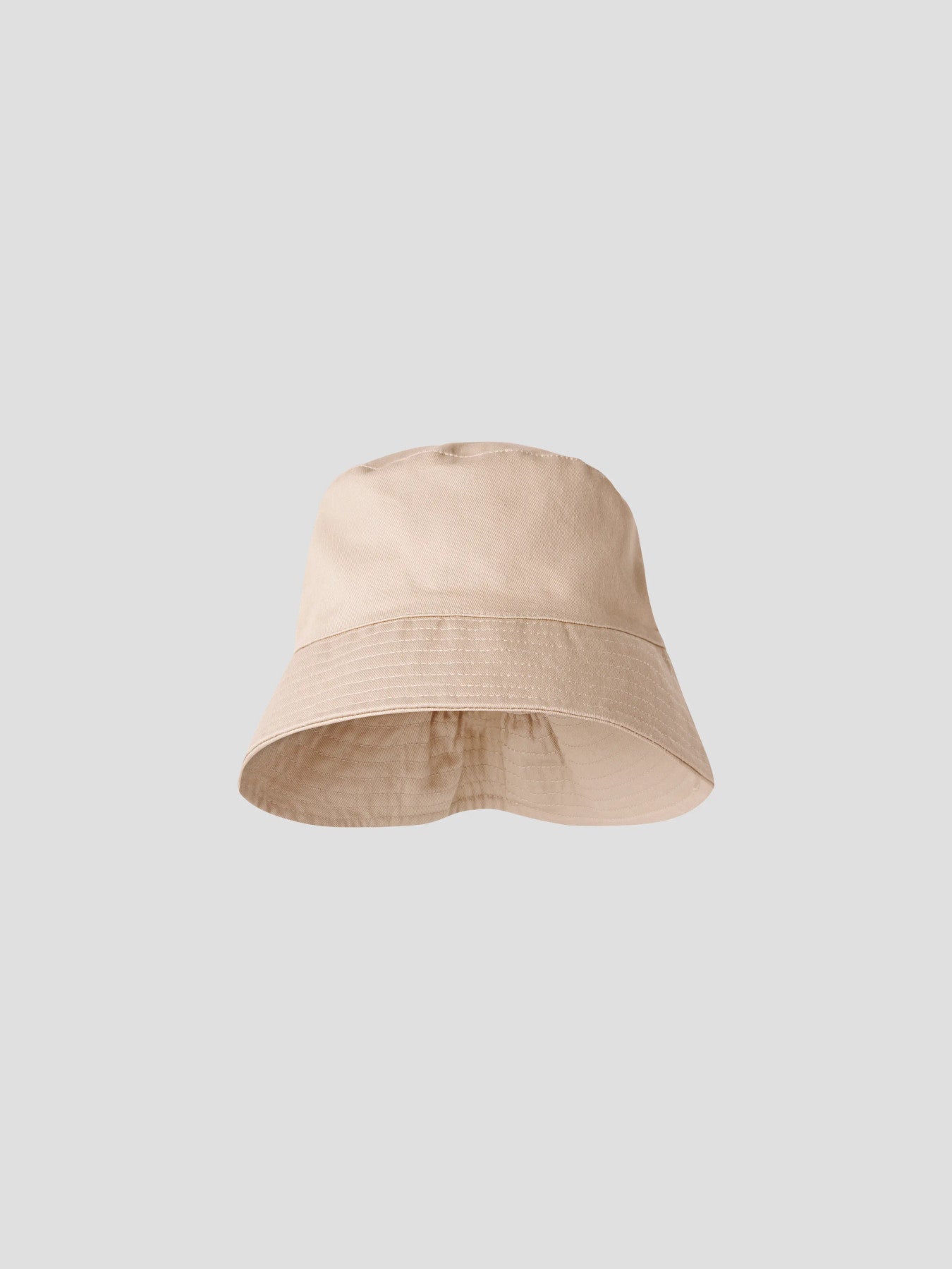 Beige bucket hat till barn. Solhatt, fiskarhatt till flicka och pojke. Beige hatt buckethat från Name it.
NKNOLO BUCKET HAT
13228693
