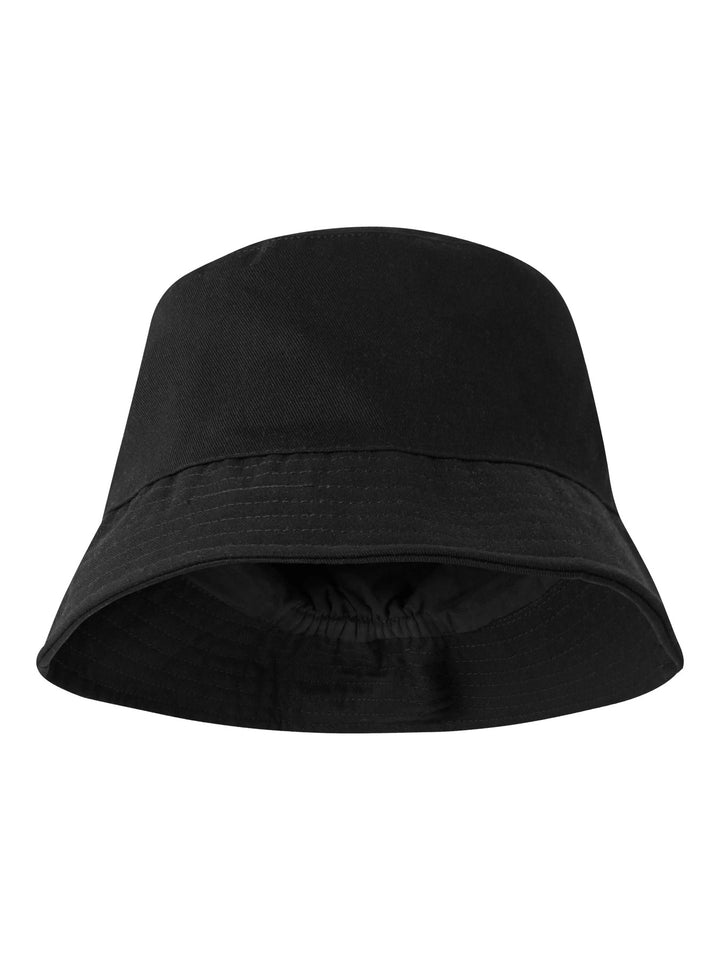 Svart bucket hat till barn. Solhatt, fiskarhatt till flicka och pojke. Beige hatt buckethat från Name it.
NKNOLO BUCKET HAT
13228693