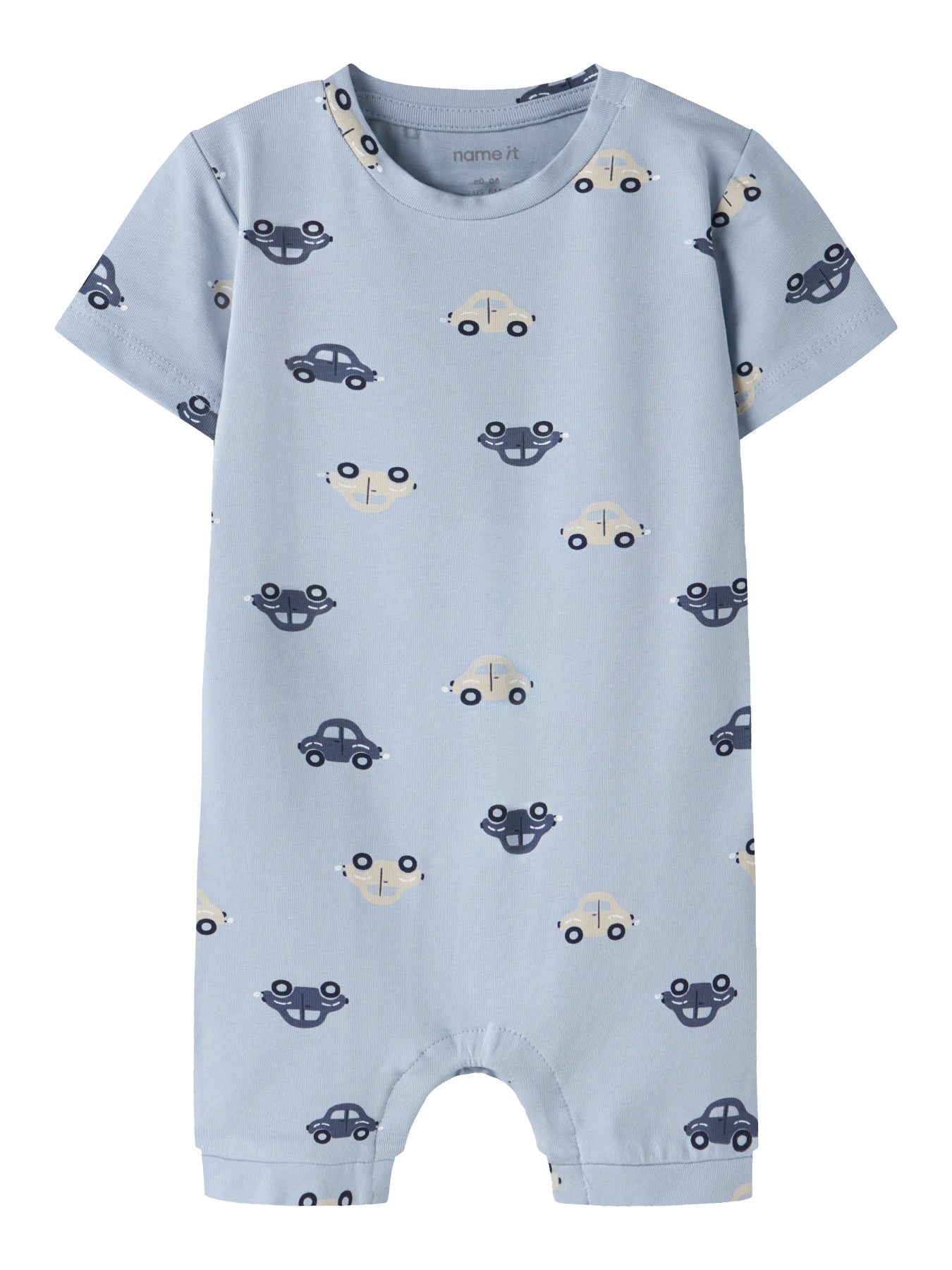 Blå sunsuit till baby pojke. Solig overall soldräkt till nyfödd bebis pojke. Mönstrad bodysuit med bilar, onesies från Name it, ekologiska bebis kläder.
NBMVROELS SUNSUIT BOX
13229234