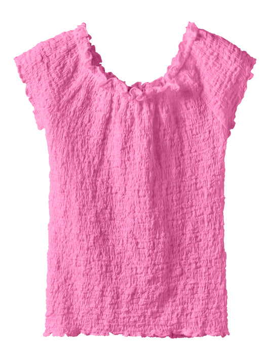 Rosa kortärmad topp till flicka. Fin rynkig t-shirt till tjej från Name it.
NKFHALISSE SS TOP NOOS
13229981