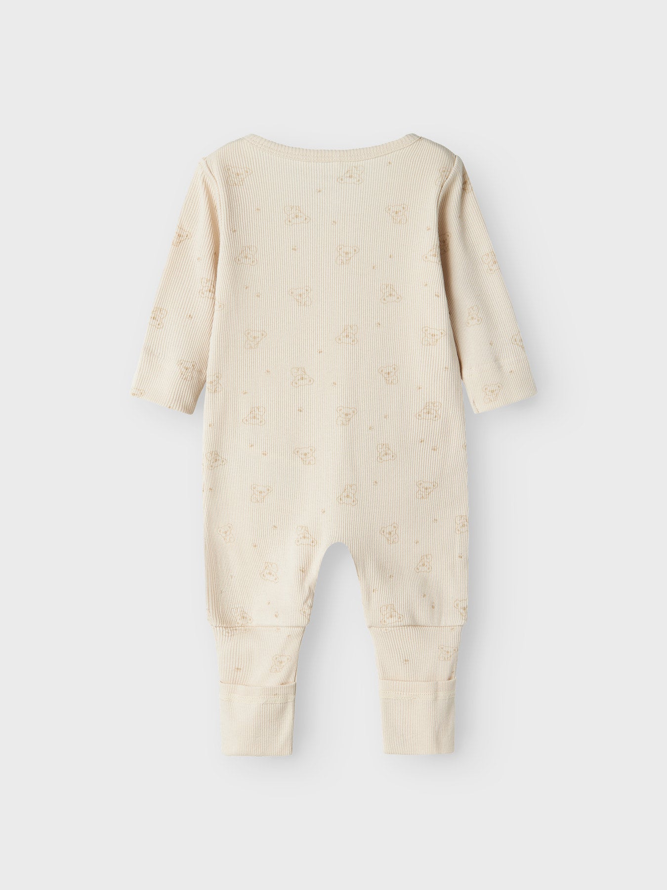 Ribbad baby pyjamas till nyfödd bebis flicka och pojke. Ekologisk baby pyjamas med dragkedja mönstrad med koala björnar. Pyjamas med valbar fot, så du väljer själv om du vill ge din baby pojke och bebis flicka pyjamas med fot eller utan fot.
NBNNIGHTSUIT ZIP FF RAINY KOALA NOOS
13232747