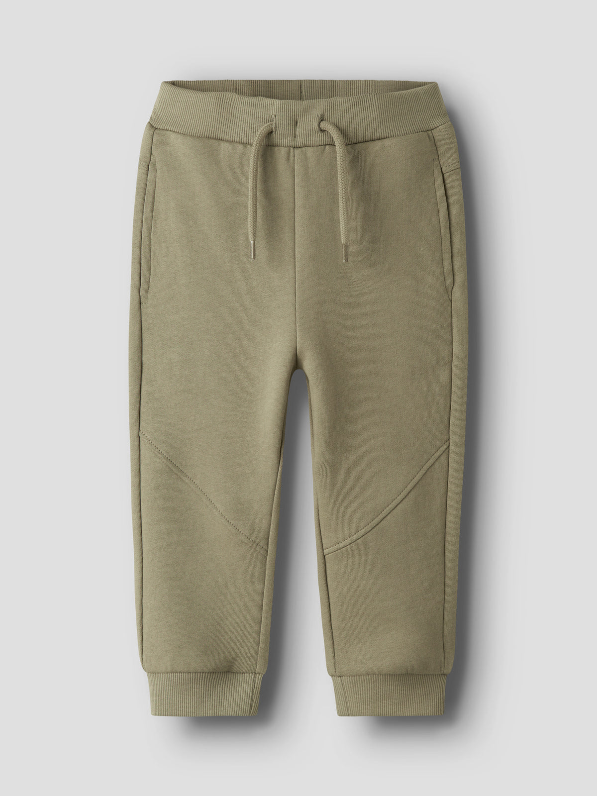 Name It Voltano grön mjukisbyxa mini pojke med mudd och dragsko